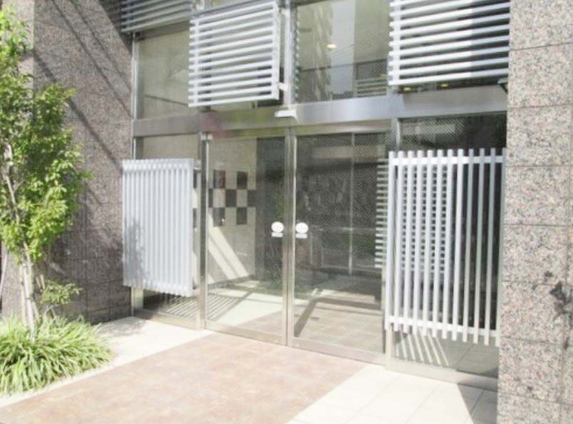 エントランス　★洗練されたデザインのエントランス★