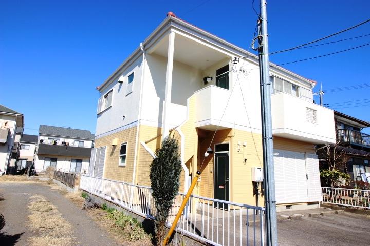 建物外観　戸建て風の可愛いらしい外観