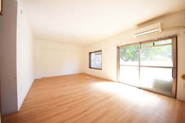 居室・リビング　～ゆったり広々～別号室参考写真