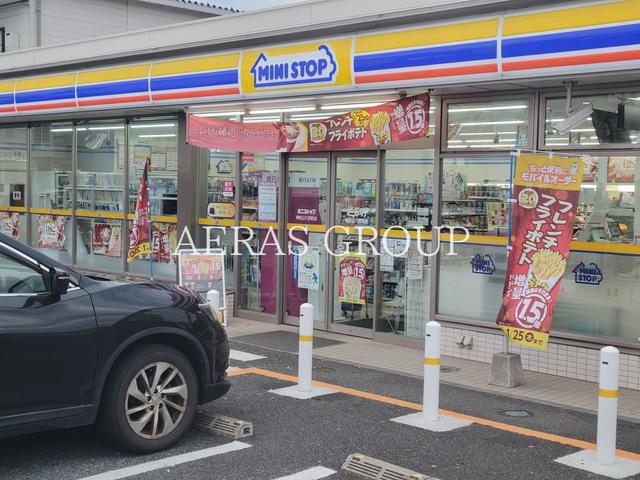 コンビニ　ミニストップ 東松山六反町店（コンビニ）まで632m