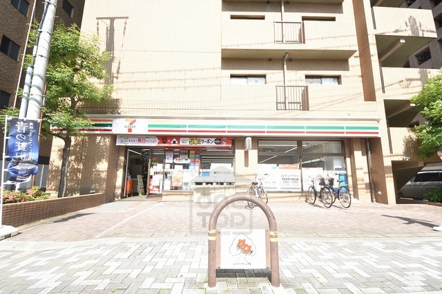 コンビニ　セブンイレブン　吹田垂水町店（コンビニ）まで492m