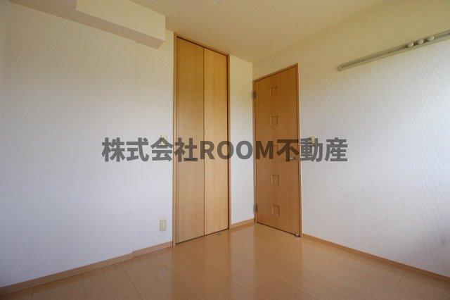 その他部屋・スペース　使い勝手のいい寝室です