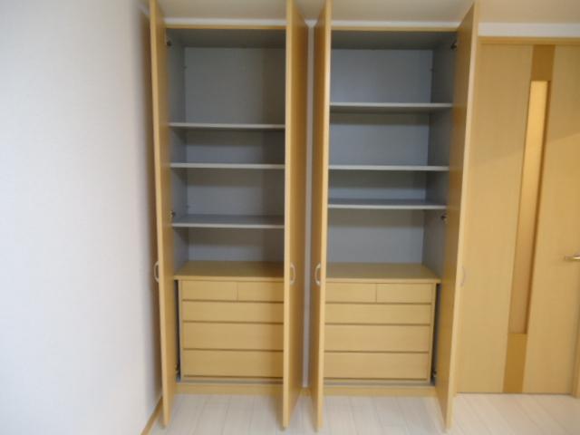 収納　リビングクローゼット