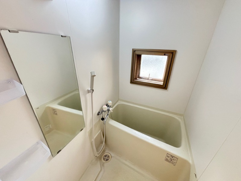 バス・シャワールーム　別号室