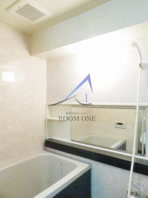 バス・シャワールーム　お風呂です。