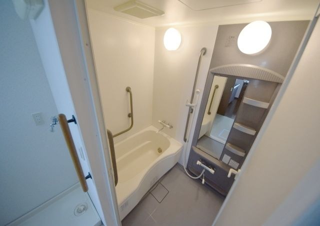 バス・シャワールーム　※別部屋参考写真です※