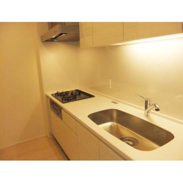 キッチン　※写真は同タイプ住戸です。