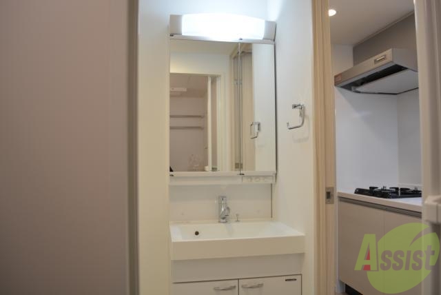 洗面設備　朝の身支度にはかかせません。