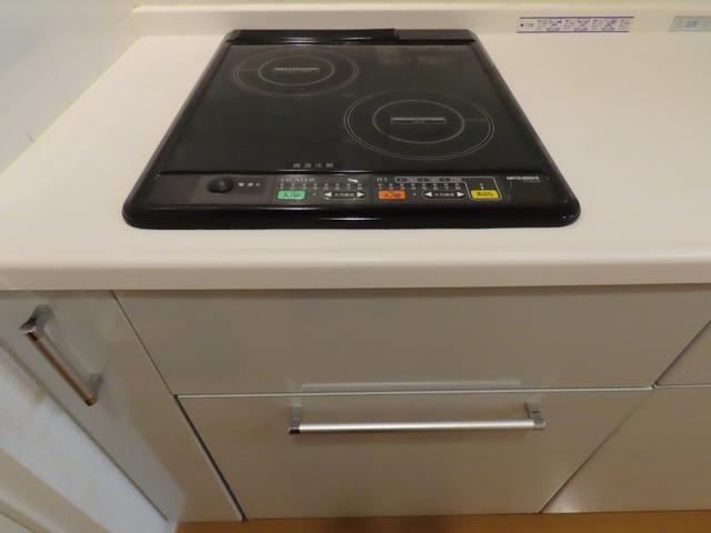 キッチン　IHキッチンです