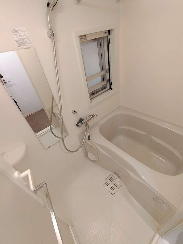 バス・シャワールーム　風呂