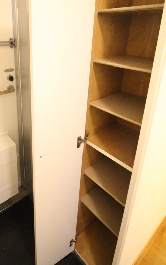 収納　写真は別号室のものです。