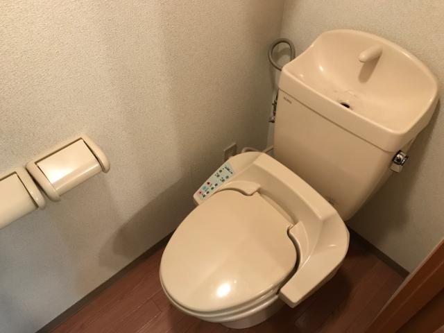 トイレ　シャワー付トイレ