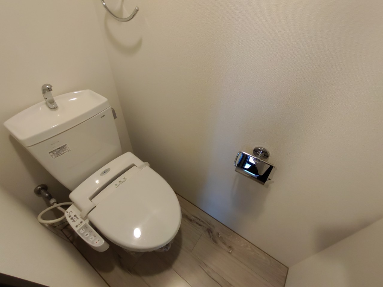 トイレ　参考写真