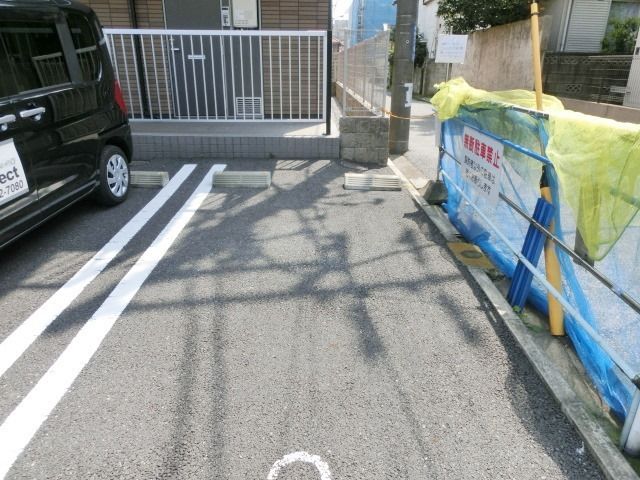 駐車場　近隣の駐車場もお探し致します。