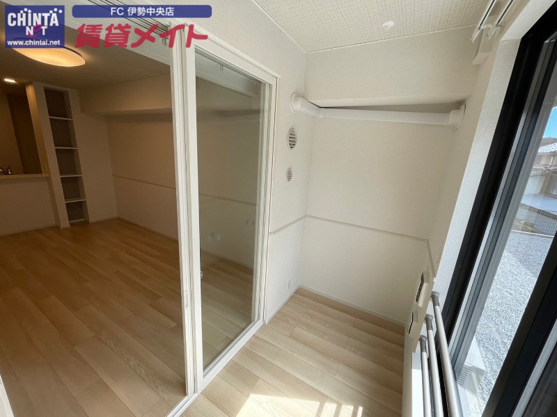 バルコニー　別部屋参考写真です