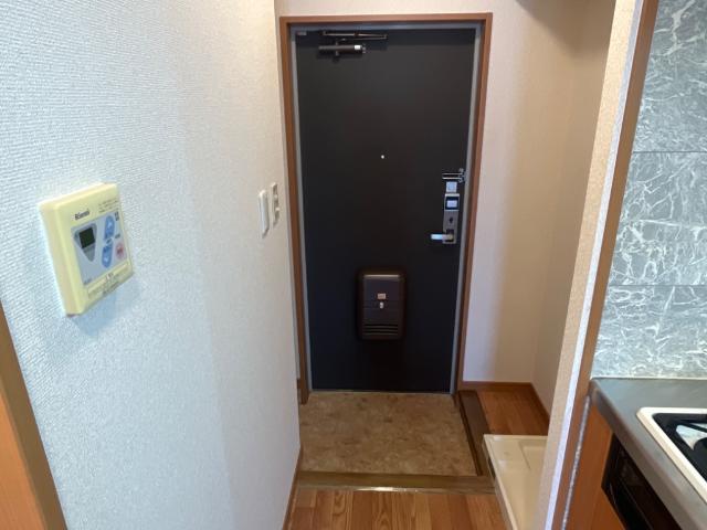 ロビー　玄関