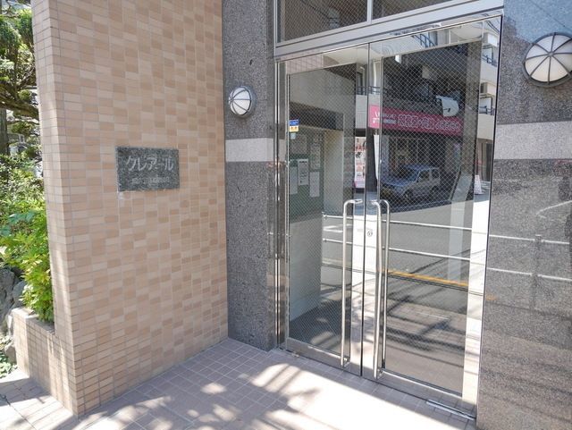 エントランス　★お部屋探しは株式会社タウンハウジング東京まで★