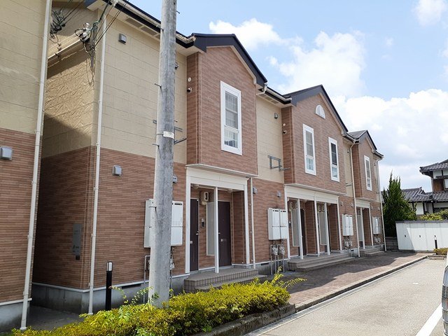 建物外観　建物外観を気になさる方へ、見た目の良い物件です