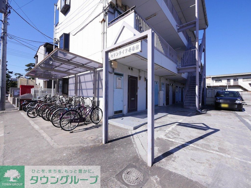 エントランス　駐車場