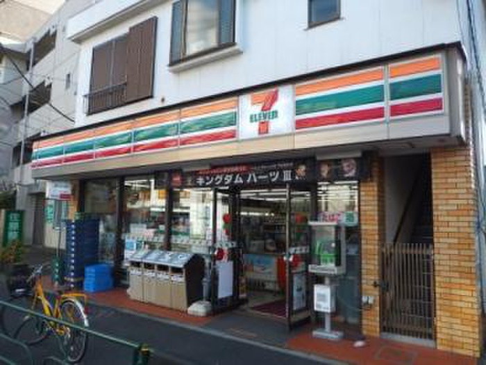 コンビニ　セブンイレブン 中野6丁目店（コンビニ）まで330m
