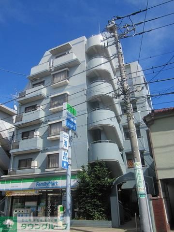 建物外観　♪重厚感ある建物ですね！♪