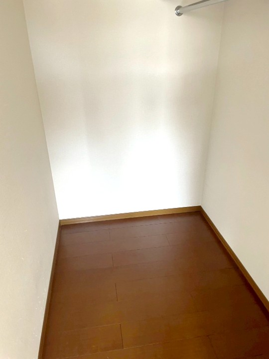収納　ウォークインクローゼット
