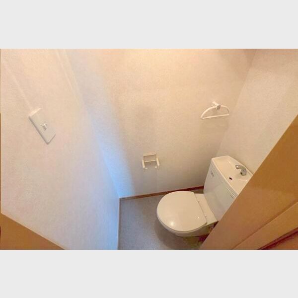 トイレ　清潔感のあるトイレです※ウォシュレット設置予定！