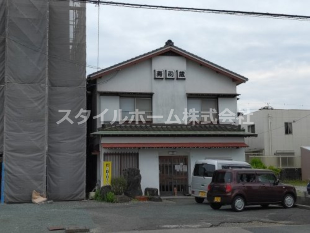 飲食店　寿司蔵岩田店（飲食店）まで216m
