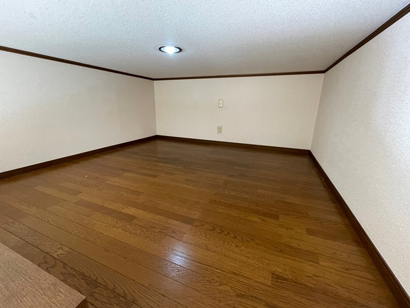 その他部屋・スペース　他部屋反転写真参考