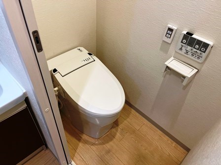 トイレ