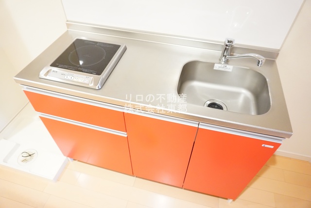 キッチン　火を使わず安心でお掃除も簡単なＩＨコンロ１口付です♪