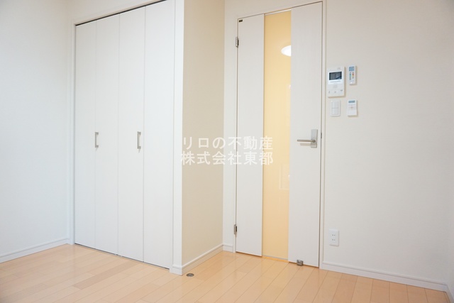 その他部屋・スペース　上品に仕上がった明るい室内空間です！