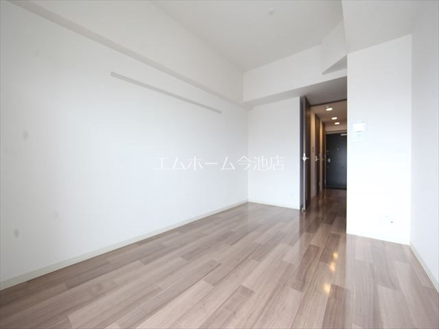 居室・リビング　洋室8帖　クローゼット付（収納充実してます）