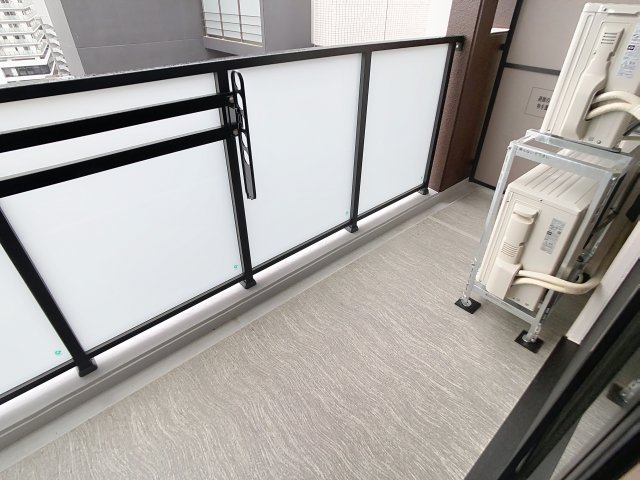 バルコニー　掲載写真は空室の別部屋を掲載しております。実際のお部屋と仕様
