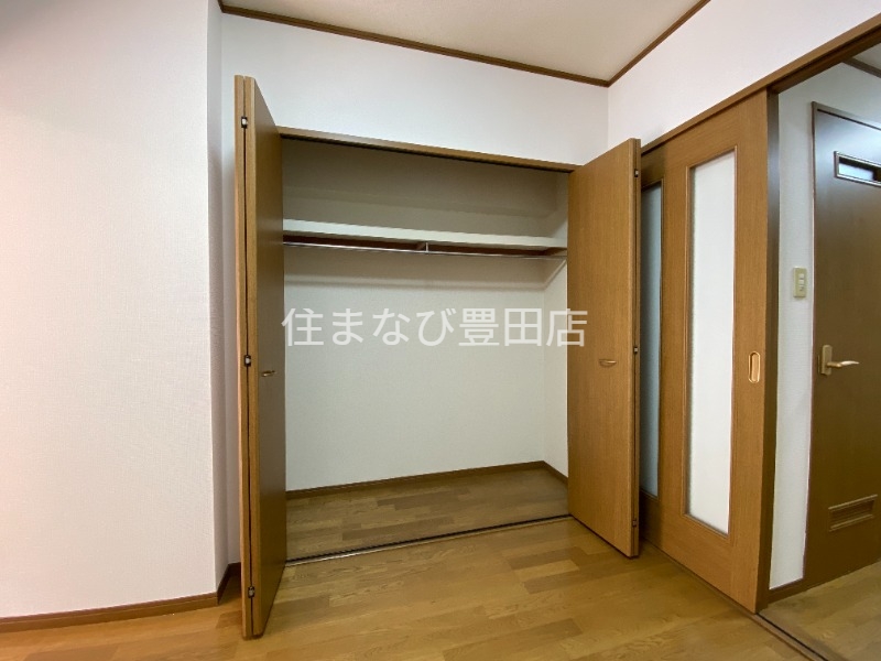 収納　同型タイプ
