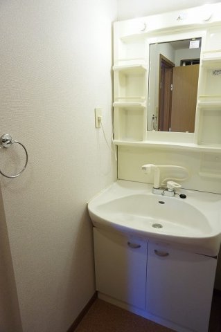 洗面設備　洗面所です