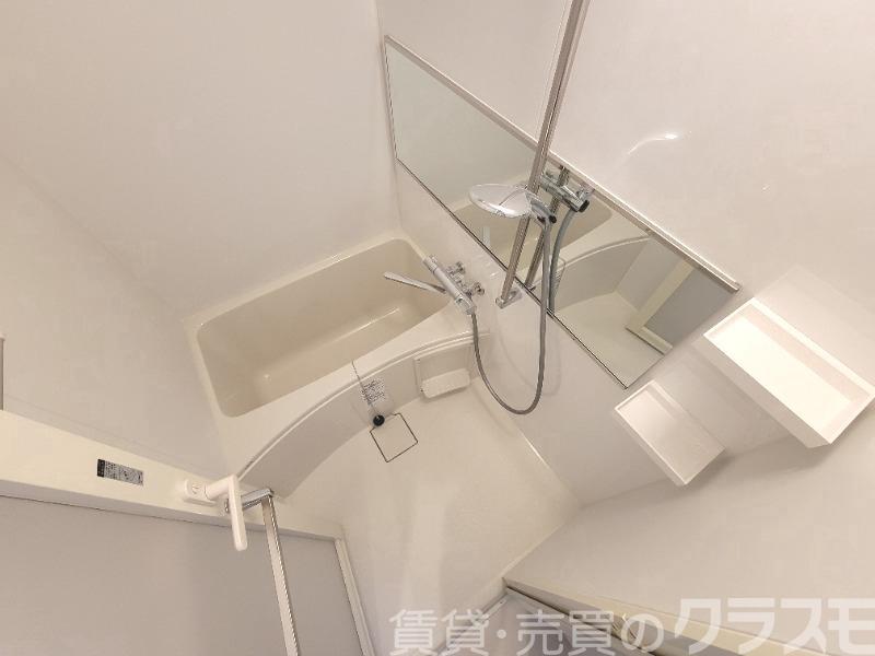 バス・シャワールーム　浴室乾燥機付きバス♪
