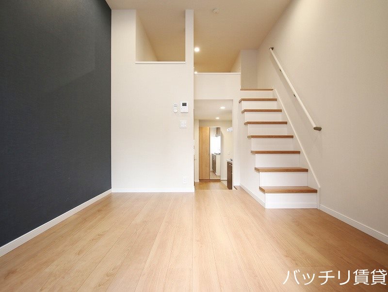 居室・リビング　※別号室イメージの為、現状を優先致します