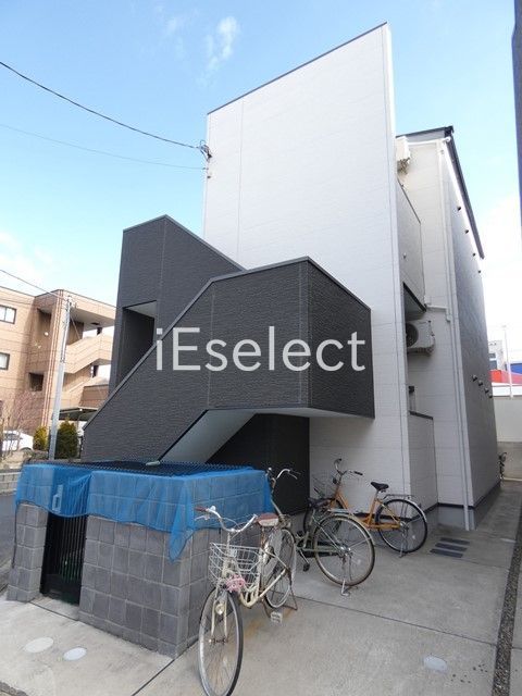 建物外観　２０１６年６月竣工