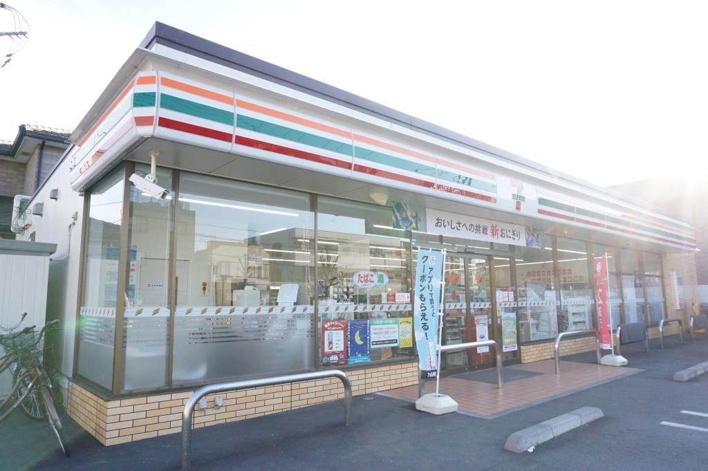 コンビニ　セブンイレブン 越谷蒲生茜町店（コンビニ）まで240m