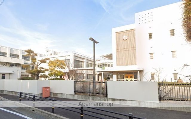 小学校　さぬき市立志度小学校（小学校）まで1046m
