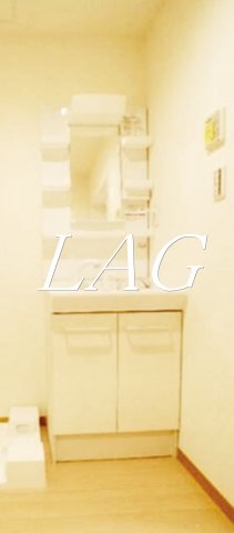 洗面設備　独立洗面台です。