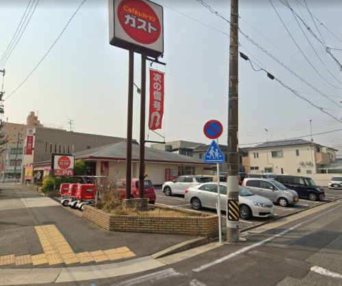 飲食店　ガスト 内田橋南店(から好し取扱店)（飲食店）まで355m