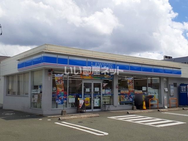コンビニ　ローソン　熊本北郵便局店前（コンビニ）まで191m
