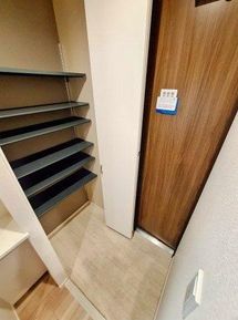 玄関　別室参考写真です。