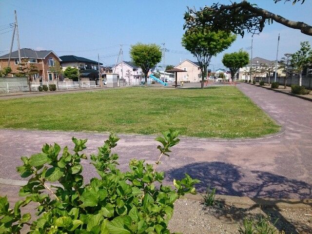 公園　中泉けやき公園（公園）まで400m