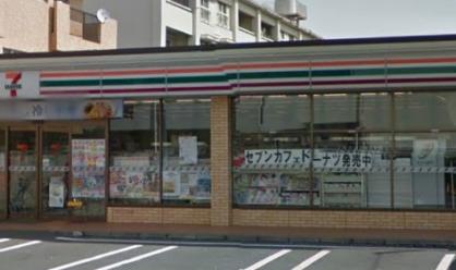 コンビニ　セブンイレブン 大田区西蒲田2丁目店（コンビニ）まで143m