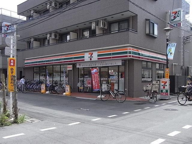 コンビニ　セブンイレブン（コンビニ）まで100m