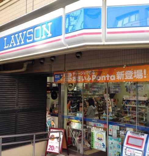 コンビニ　ローソン 横浜大口通店（コンビニ）まで1m