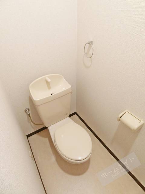 カンターレ鶯谷I番館のトイレ写真